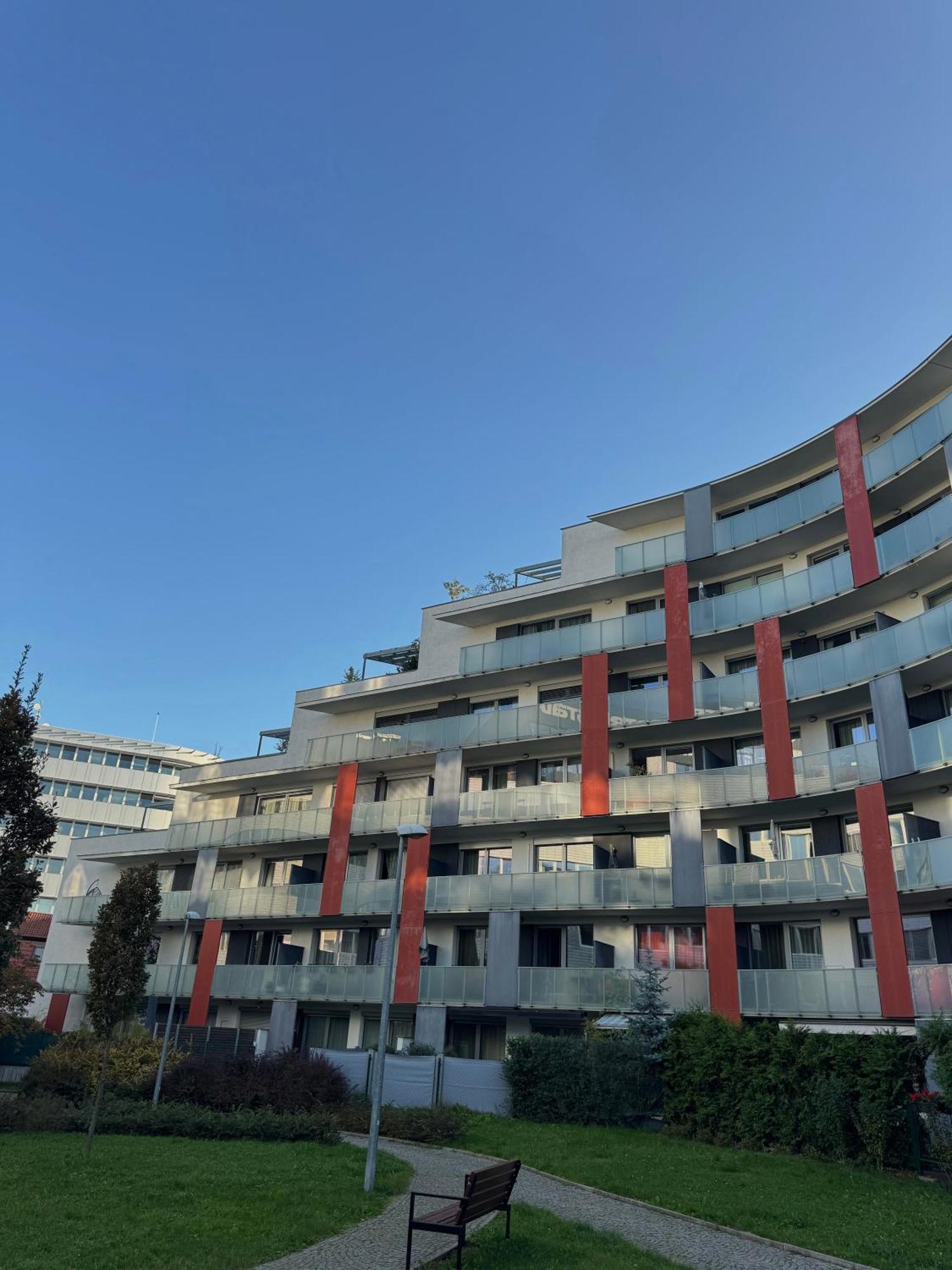 Apartman Palma - 15 Min Od Centra Prahy 布拉格 外观 照片